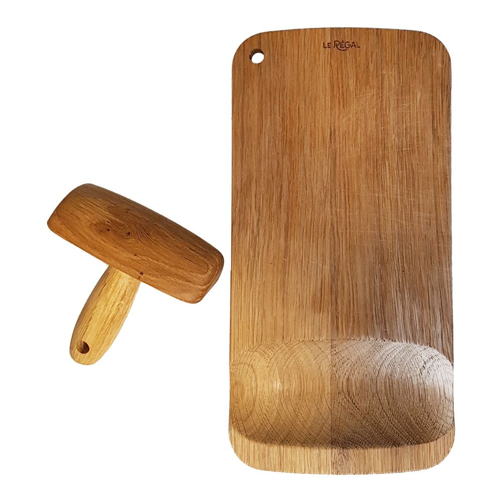cutting board with pestle